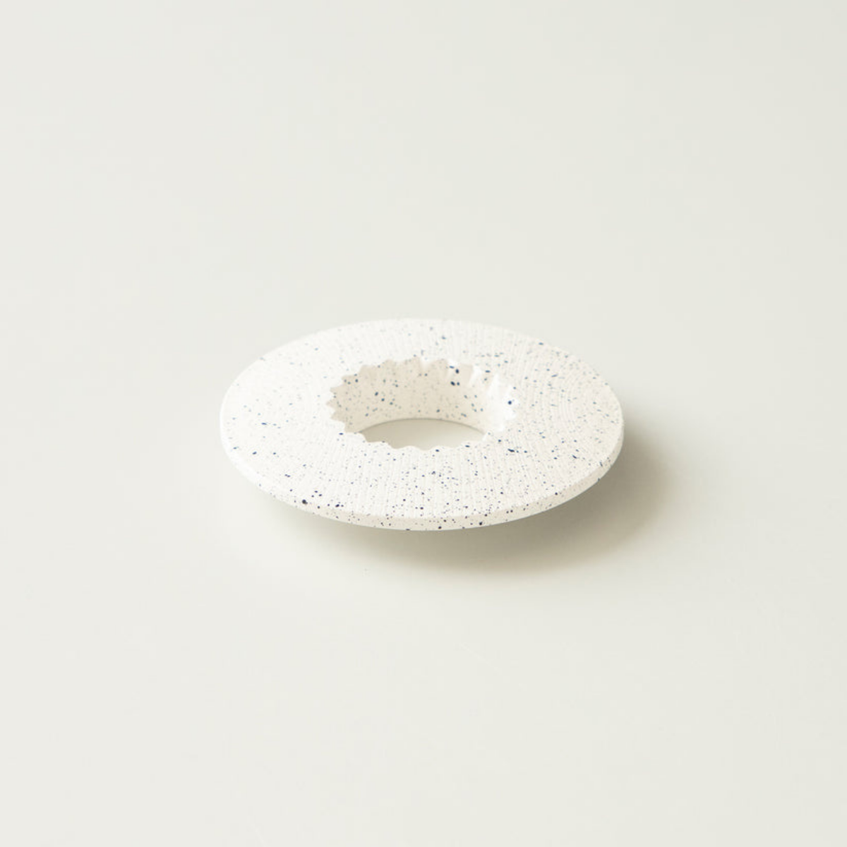 Origami dripper holder - White and black grain