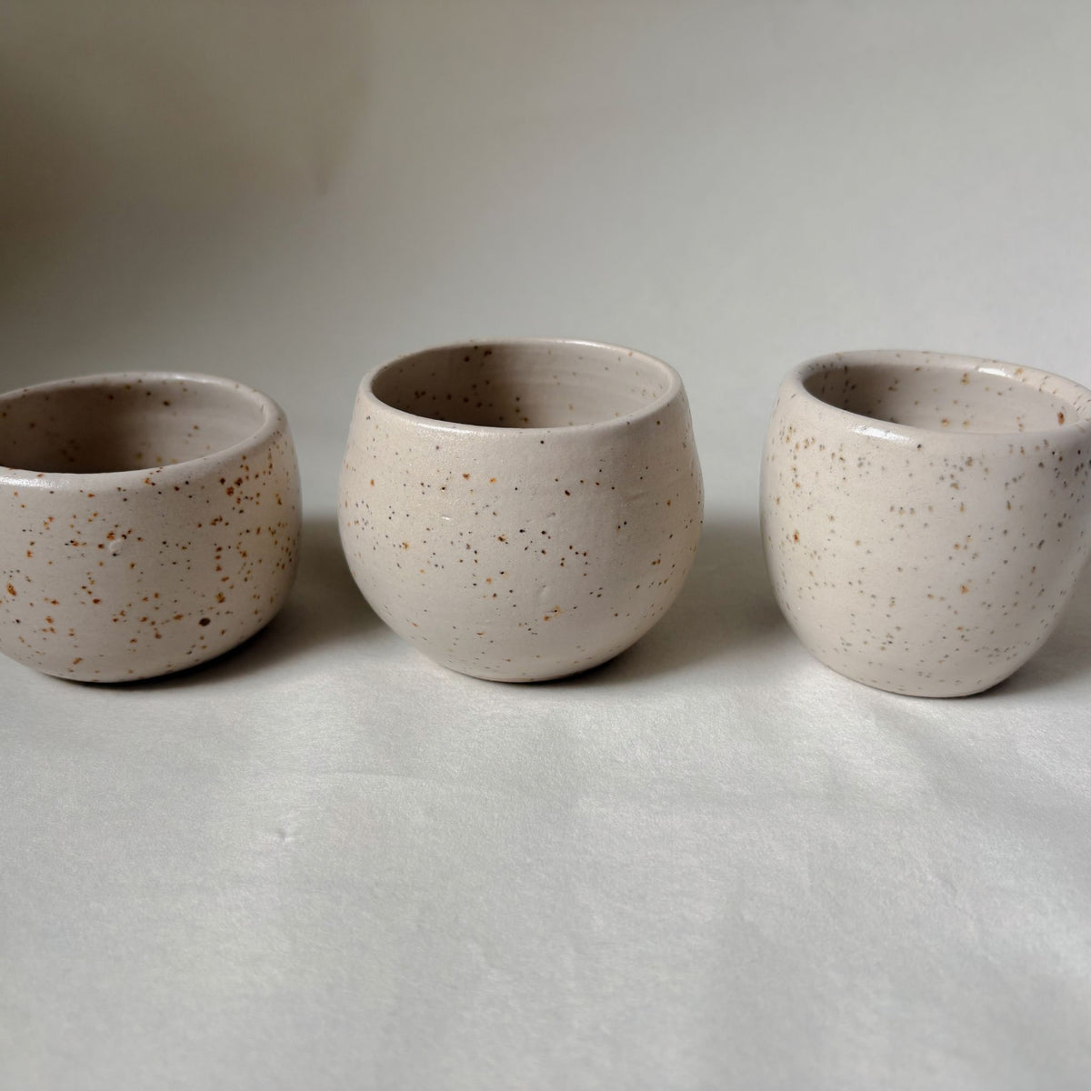 Set of 3 speckled espresso cups