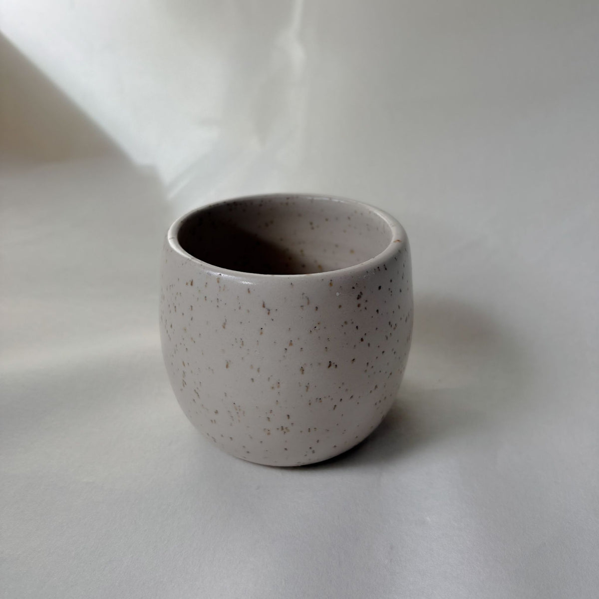 Speckled tumbler
